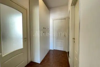 Casa in vendita, Via Egadi, Milano