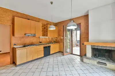 Casa Indipendente in vendita, Via Monte Rosa, Brenna