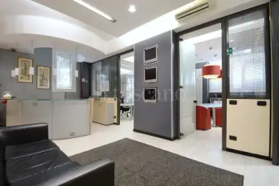 Ufficio in vendita, Via Simone D'Orsenigo 5, Milano