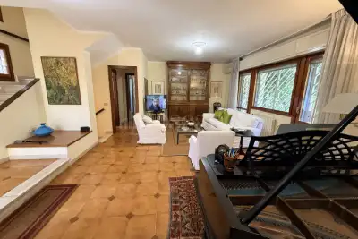 Villino a Schiera in vendita, Via Mar della Cina, Roma