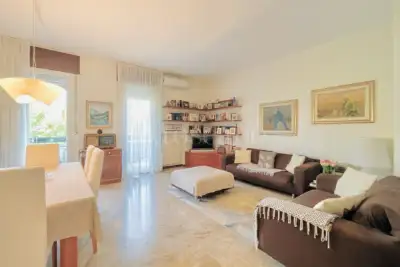 Casa in vendita, Viale Europa, Brescia
