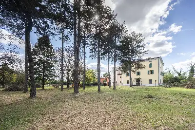 Villa in vendita, Via Persicetana, Calderara di Reno