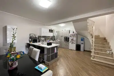 Villino a Schiera in vendita, Via Currolo, Catania