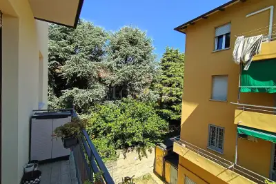 Casa in vendita, Via G. Garibaldi, Casalecchio di Reno