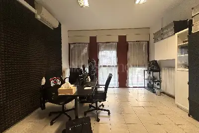 Attività Commerciale in vendita, Viale Monza, Milano