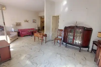 Casa in vendita, Via Valdagno, Roma