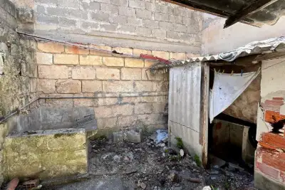 Magazzino in vendita, Via Rinascita, Ittiri