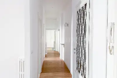 Casa in vendita, Via Marco Aurelio, Milano