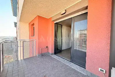 Casa in vendita, Via Senigallia, Milano