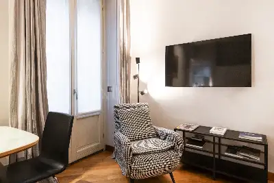 Casa in vendita, Via Chiossetto, Milano