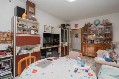 Casa in vendita, Via Francesco Arese 20, Milano