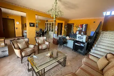 Villa in vendita, Via Indipendenza, Mascalucia