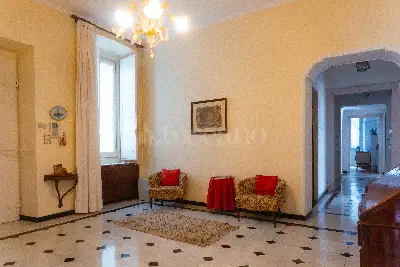 Casa in vendita, Via Assarotti, Genova