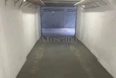 Box in vendita, Via Nearco , Corsico