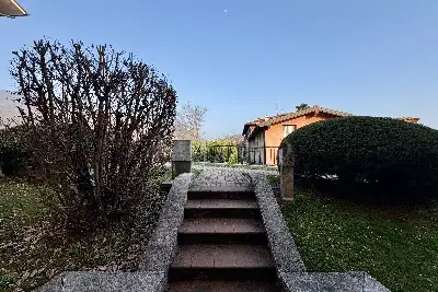 Casa in vendita, Via Mirabella, Gussago