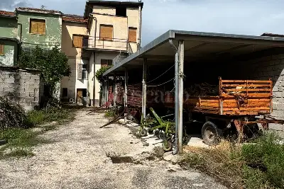 Casa Indipendente in vendita, Via San Francesco, Avezzano