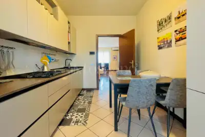 Casa in vendita, Via Casazza, Brescia
