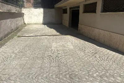 Box in vendita, Via delle Aleutine, Roma