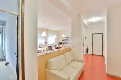 Casa in vendita, Via Ferrari, Como