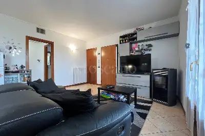 Casa in vendita, Via Castelletto, Pozzolengo