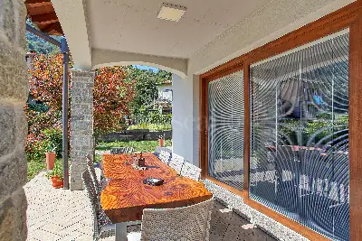 Villa in vendita, Via Pianazzo, Lavena Ponte Tresa