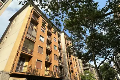 Casa in vendita, Via Alfonso Capecelatro, Milano