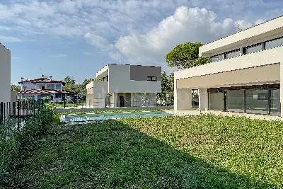 Villa in vendita, Via San Sivino, Moniga del Garda