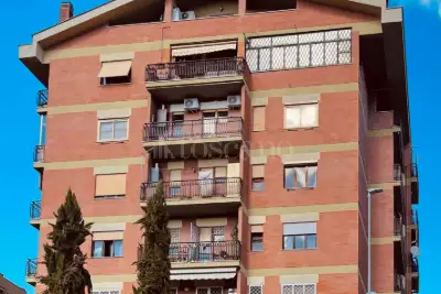 Laboratorio in affitto, Via Andrea Angiulli, Roma