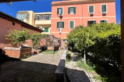 Casa in vendita, Via dei Sulpici, Roma