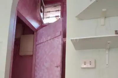 Negozio in vendita, Via Eleonora d'Arborea, Roma