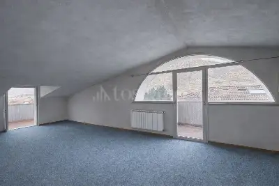 Casa in vendita, Via Gaggio, Malgrate