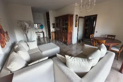 Casa in vendita, Via Spiro Valles, Roma