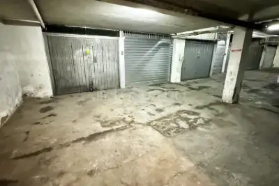 Garage in vendita, Via Ettore Paladini, Roma