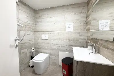 Laboratorio in vendita, Via Fieno, Milano