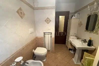 Casa in vendita, Via delle Baleari, Roma