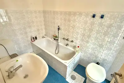 Casa in vendita, via Castiglione d'orcia , Roma