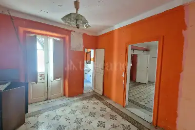 Palazzo in vendita, Via Carini, Palermo