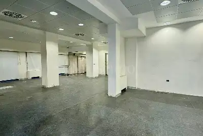 Negozio in vendita, Mercogliano - Viale San Modestino, Mercogliano