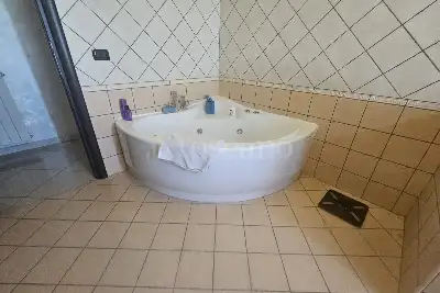 Villa in vendita, Via Le Ferriere, Latina