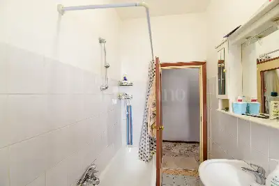 Casa in vendita, Via Filippo Turati, Como