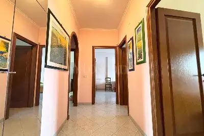 Casa in vendita, Via Carlo Avolio, Roma