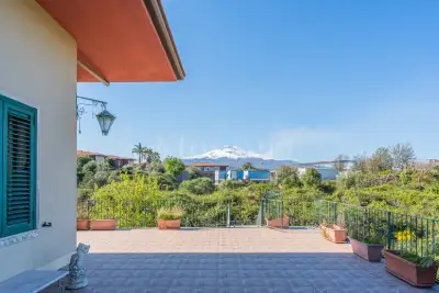 Villa in vendita, Via Roma, Tremestieri Etneo