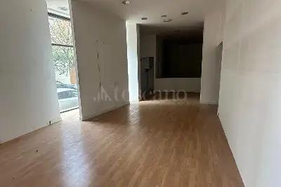 Negozio in affitto, Via Veneto, Avezzano