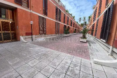 Casa in vendita, Via Francesco Grenet, Roma