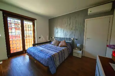 Villa Plurifamiliare in vendita, Via Tespi, Roma