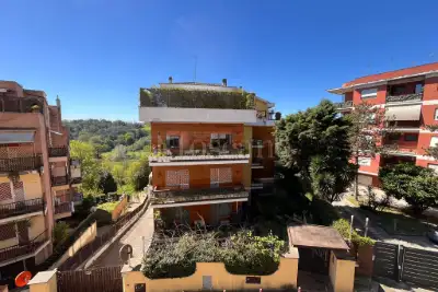 Casa in vendita, Via Gradoli, Roma