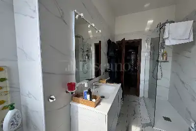 Casa in vendita, Via Della Grada, Bologna