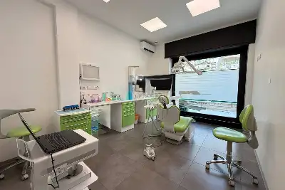 Negozio in vendita, Via Giulia Di Colloredo, Roma