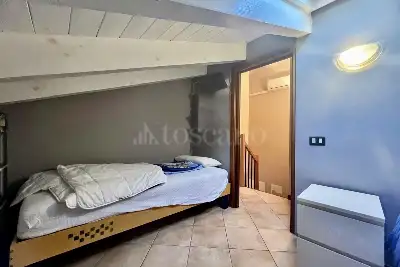 Casa in vendita, Via Giulio Cesare, Desenzano del Garda