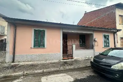Casa Indipendente in vendita, Via San Francesco, Avezzano